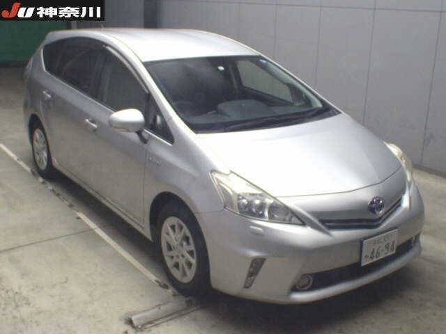 6463 TOYOTA PRIUS ALPHA ZVW41W 2012 г. (JU Kanagawa)